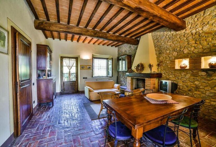 בית מלון כפרי Podere Casanuova