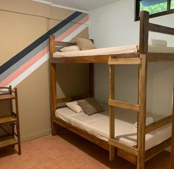 ホテル Point Break Santa Teresa