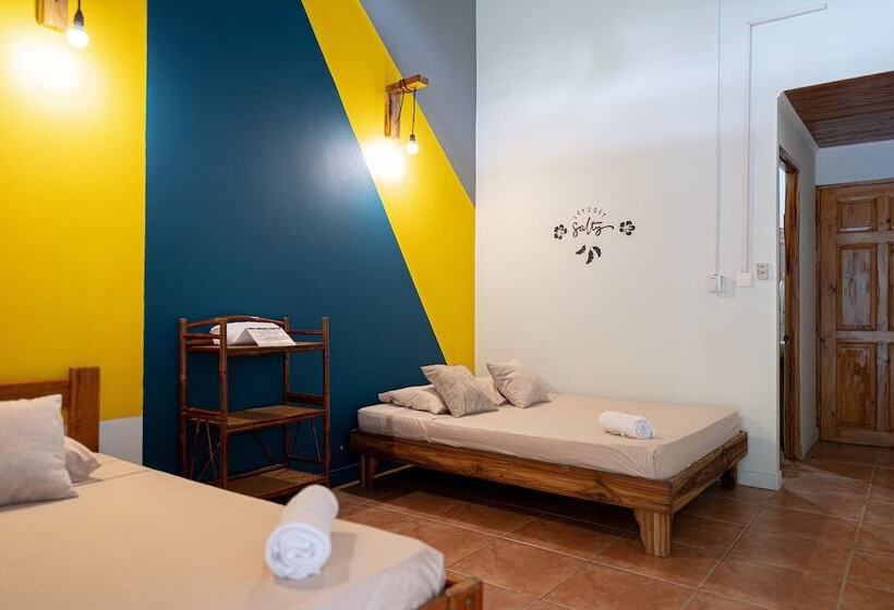 ホテル Point Break Santa Teresa