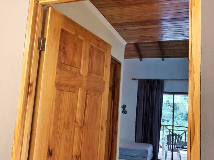 ホテル Point Break Santa Teresa