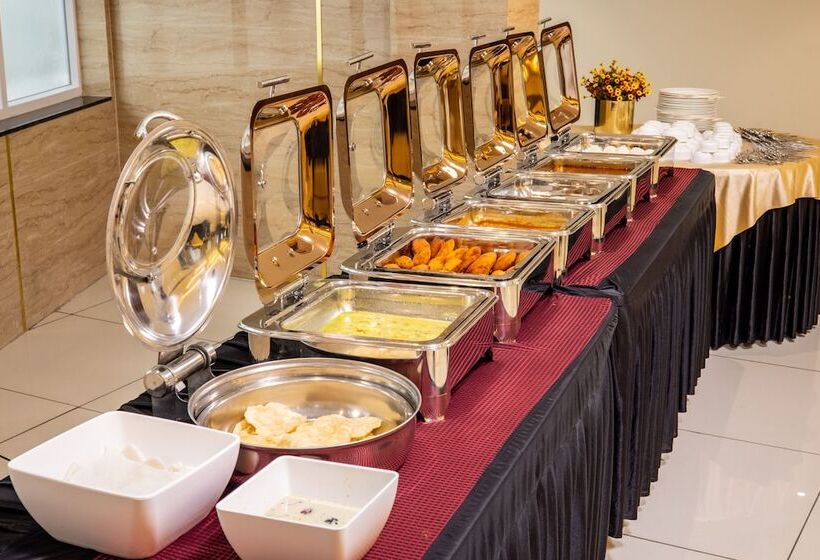 호텔 Royal Plaza Suites By Rak Rooms