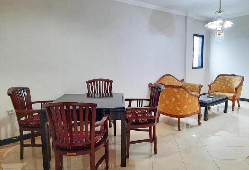 酒店 Sofia Juanda Surabaya