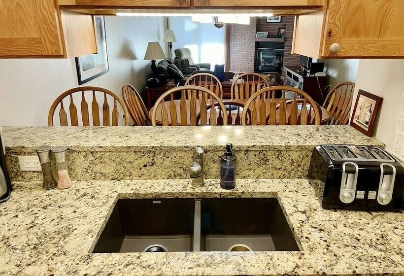 בית מלון כפרי Spinnaker At Lake Dillon