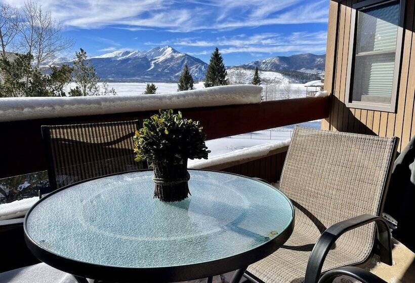 בית מלון כפרי Spinnaker At Lake Dillon