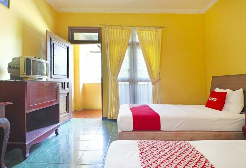 酒店 Super Oyo 90382  Sarah Sukabumi