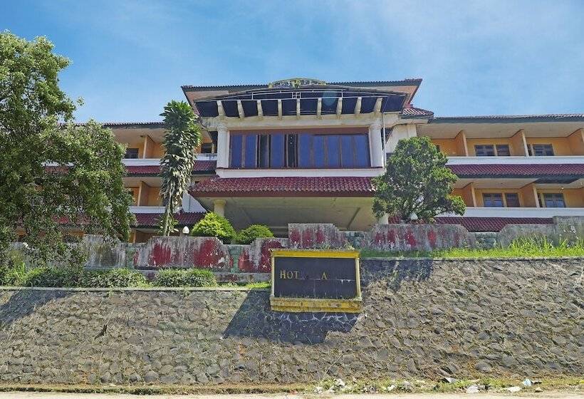 酒店 Super Oyo 90382  Sarah Sukabumi