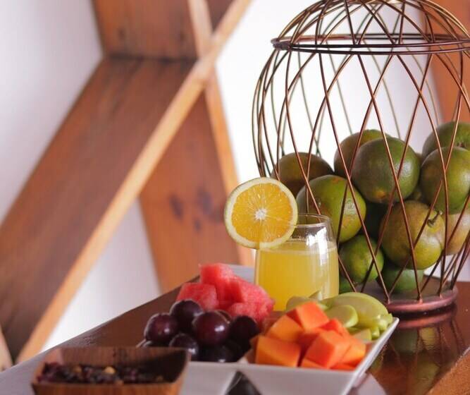 فندق The Icon Resort