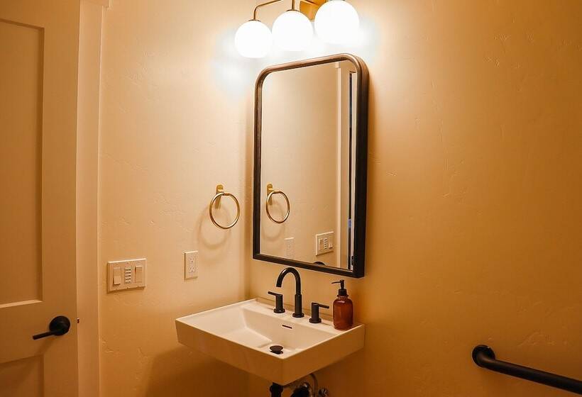 호텔 The Wildflower Inn