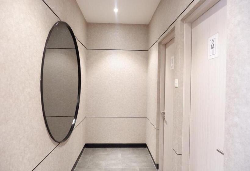 ホテル Tiba At Jatinangor