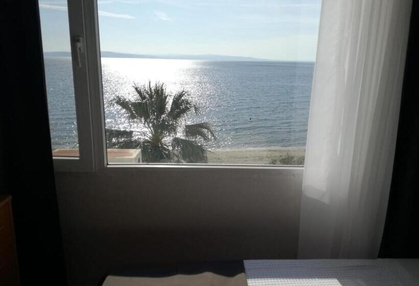 فندق Vi̇lla Fuat