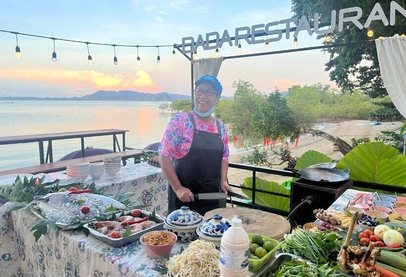 Koh Mook Garden Beach Resort