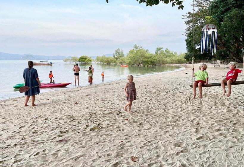 Koh Mook Garden Beach Resort
