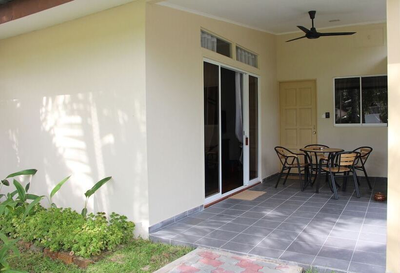 Langkah Syabas Beach Resort