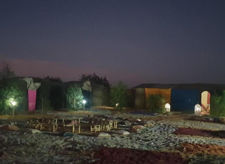 پانسیون Auberge Sahara Garden