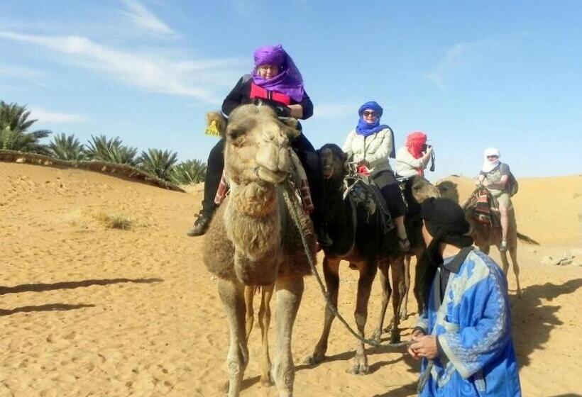 پانسیون Auberge Sahara Garden