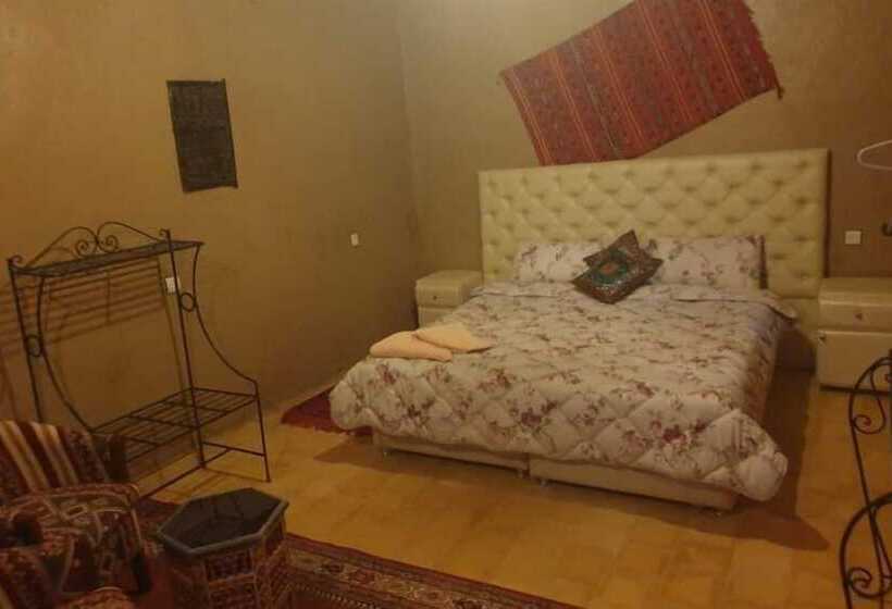 پانسیون Auberge Sahara Garden