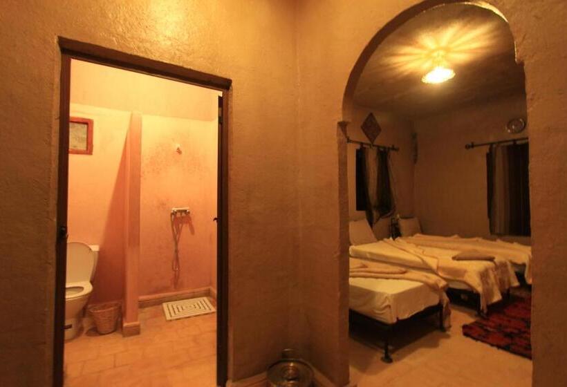 پانسیون Auberge Sahara Garden