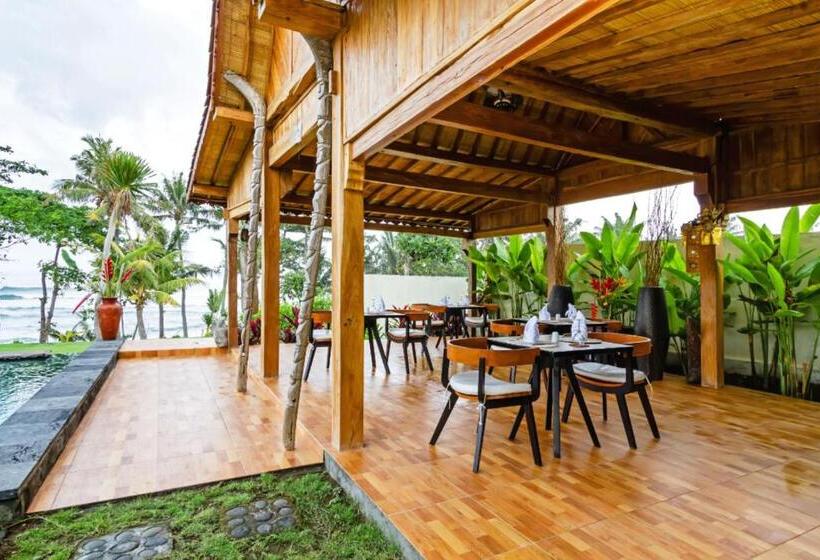 Пансион Bali Natha Beach Front