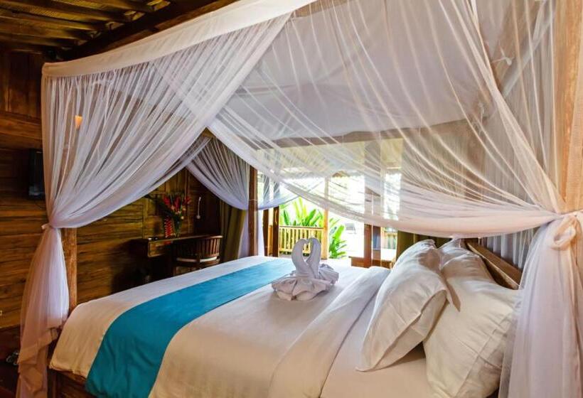 Пансион Bali Natha Beach Front