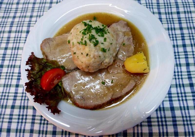 پانسیون Gasthof Gosausee