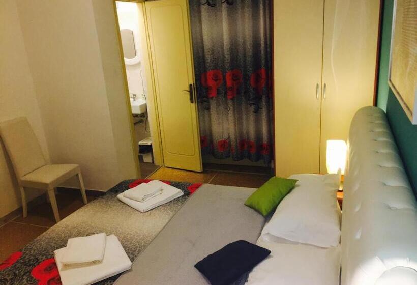 پانسیون Pearl Pisa Guest House