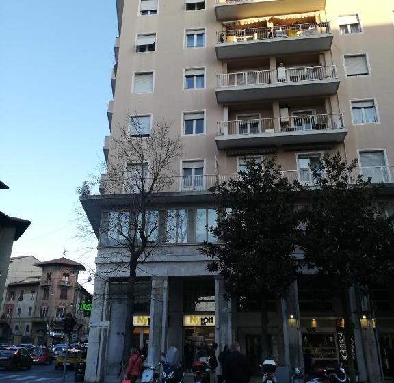 پانسیون Pearl Pisa Guest House