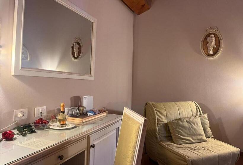 بنسيون Resort La Mola