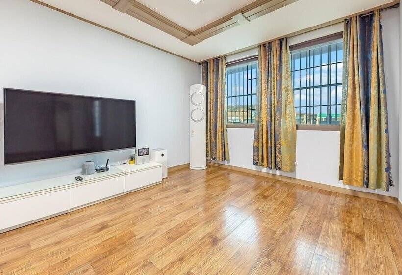 Taean Hagampo Rendezvous Pension