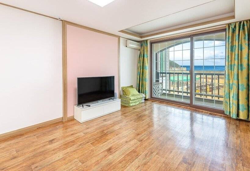 Taean Hagampo Rendezvous Pension