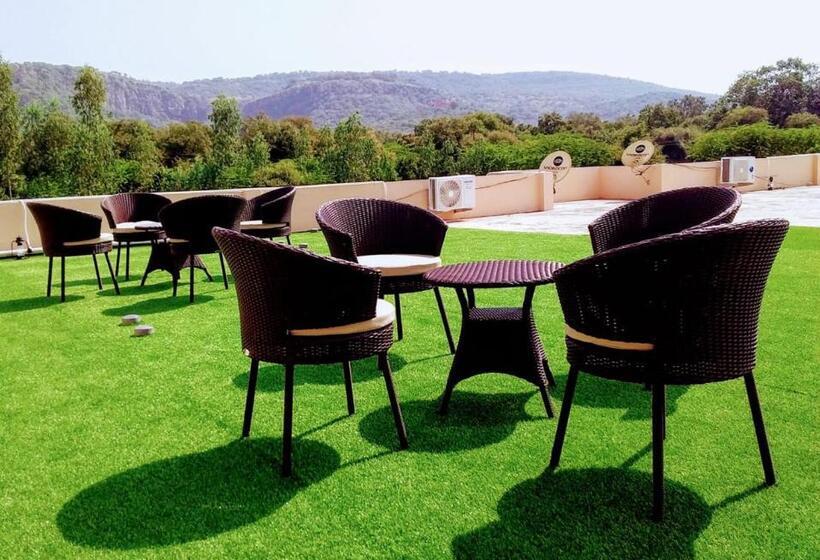 리조트 Paridhi Niwas, Ranthambore  Near Tiger Safari Zones 1 5