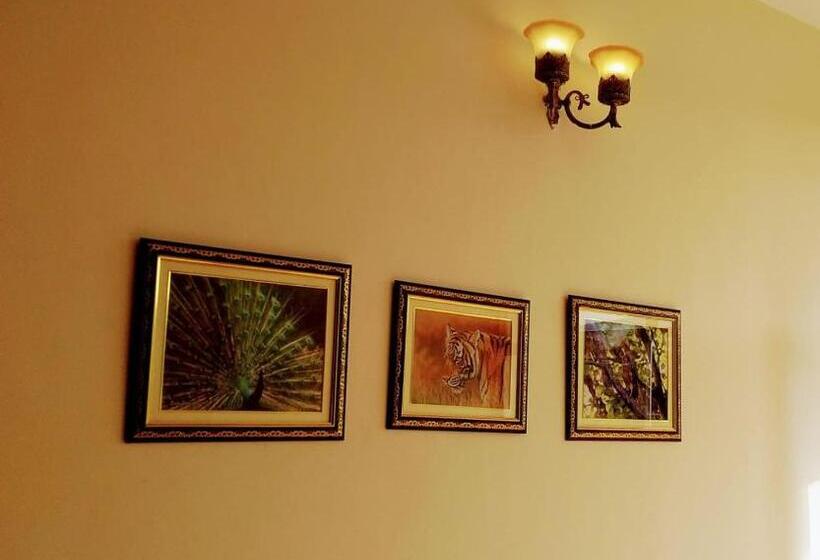 리조트 Paridhi Niwas, Ranthambore  Near Tiger Safari Zones 1 5