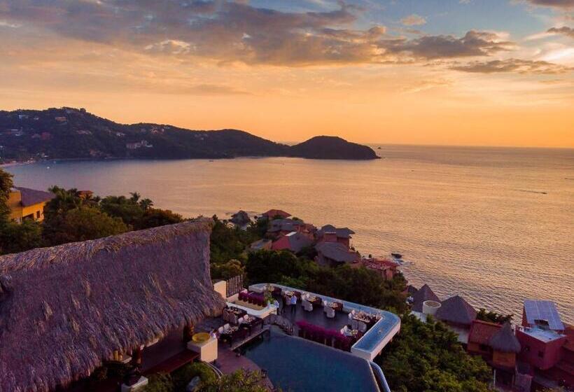 Tentaciones Hotel & Lounge Pool   Adults Only