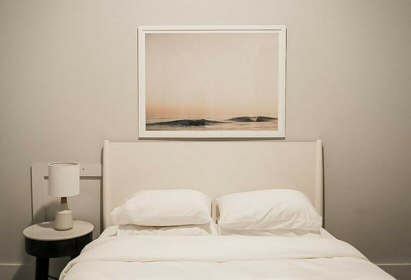 The Grant By Black Swan