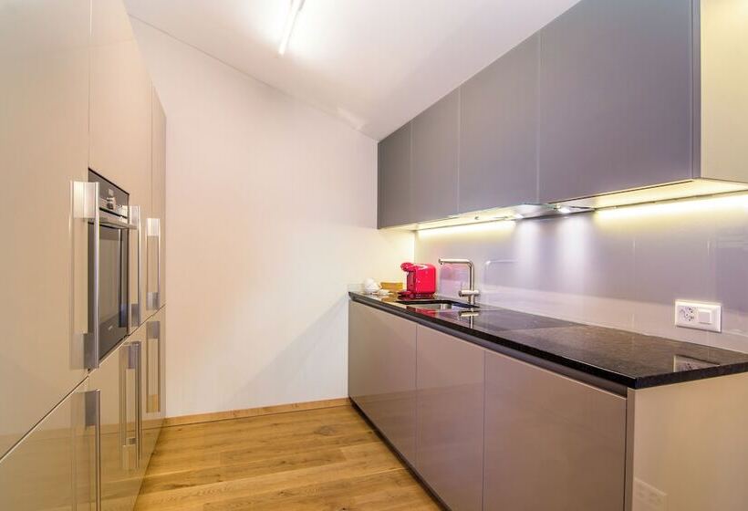 Waldhotel Fletschhorn Panoramic Retreat In Saas Fee