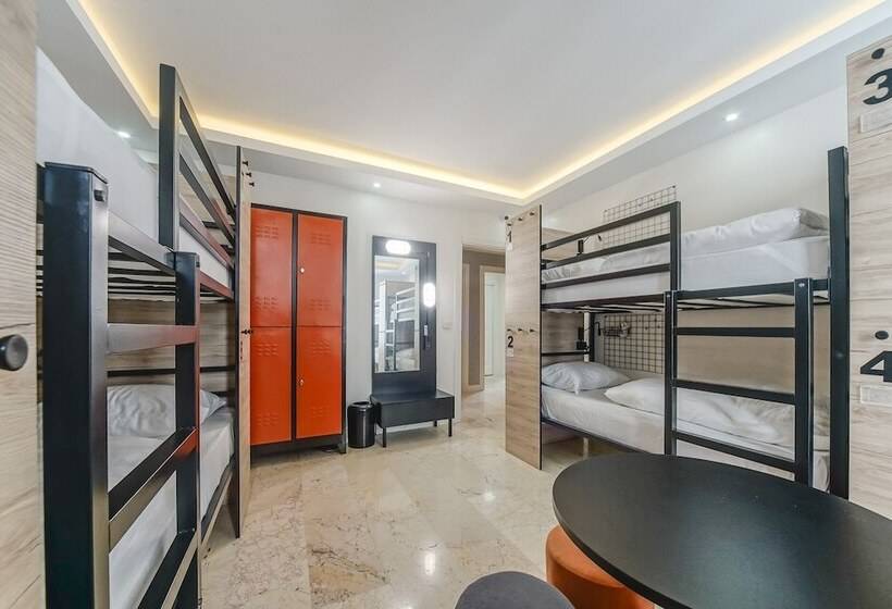 旅馆 Manu Startup House