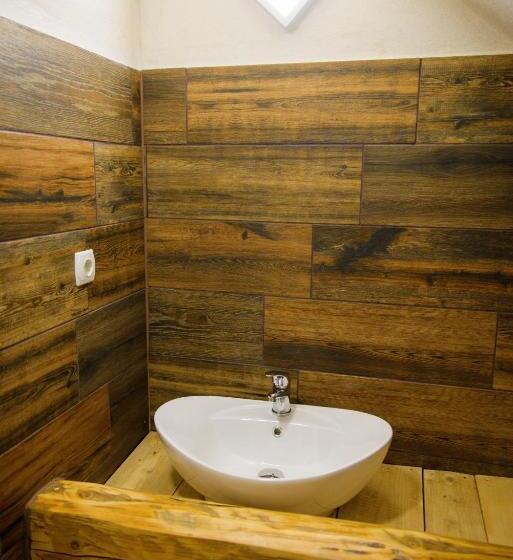 호스텔 Válaszút Fogadó