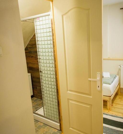 호스텔 Válaszút Fogadó