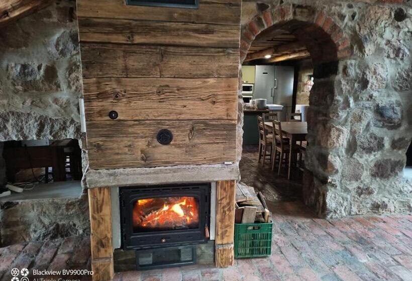 호스텔 Válaszút Fogadó