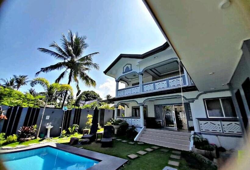 Baki Divers And Beach Resort