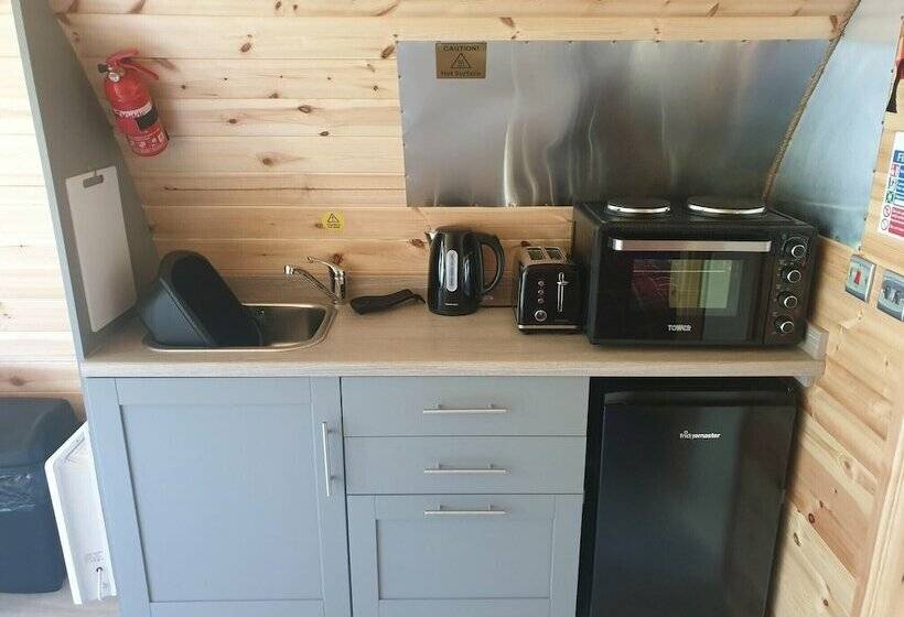 مبيت وإفطار Brora Pods