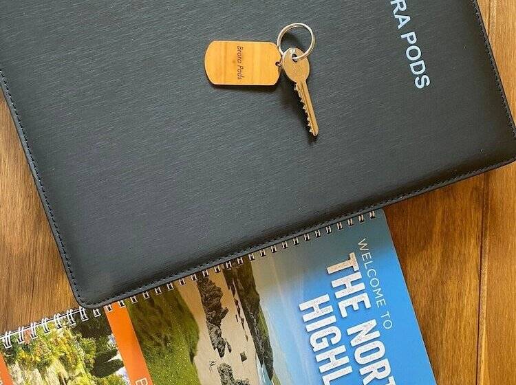 مبيت وإفطار Brora Pods