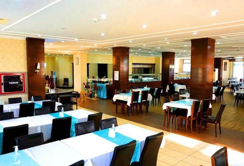 ベッドアンドブレックファースト Queen Thermal Resort Hotel & Spa