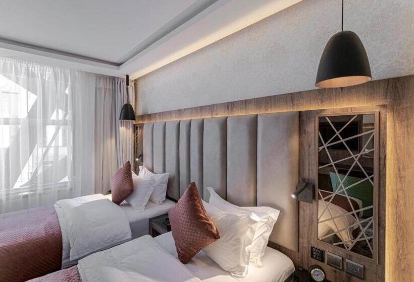 Gacine Hotel Al Tahlia