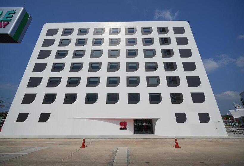 Go! Hotel Ban Chang At Robinson Lifestyle Ban Chang