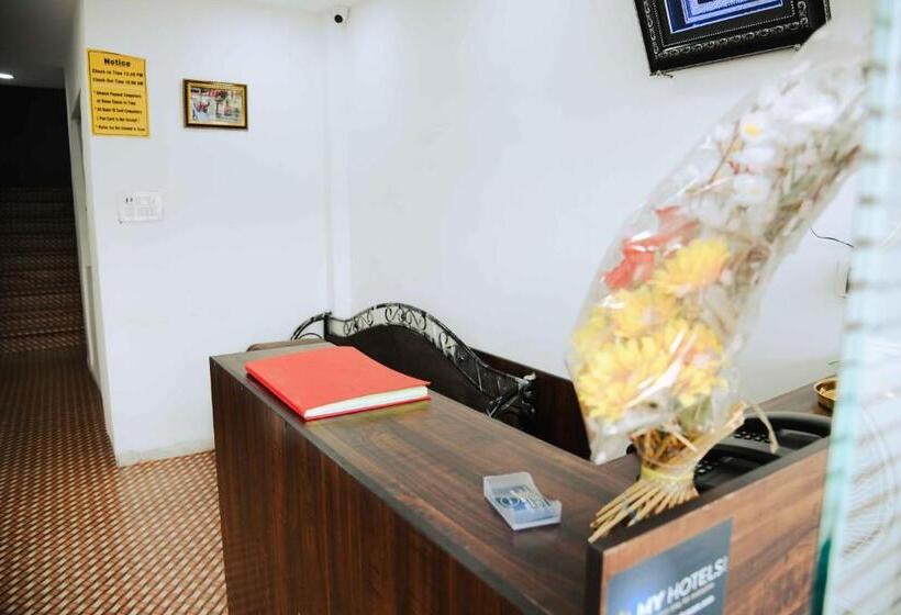 Отель Abhinanadan