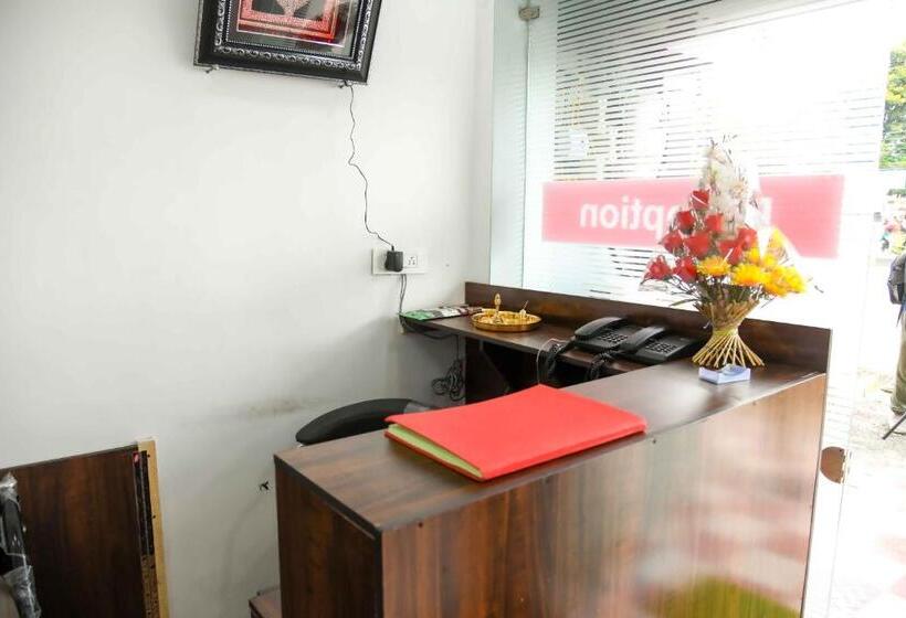 Отель Abhinanadan