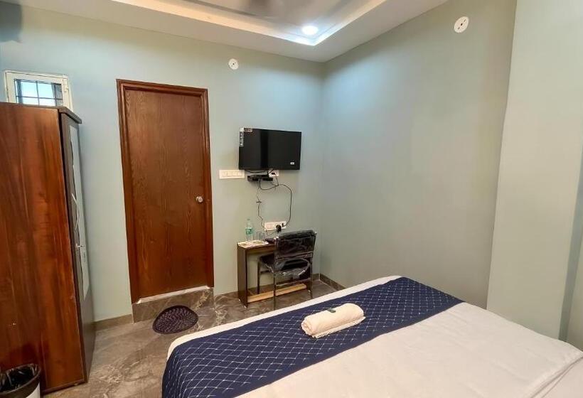 Отель Abhinanadan