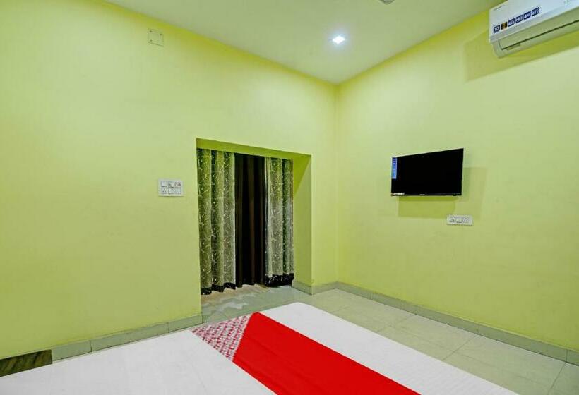 فندق Oyo Flagship 81214 The Ganga Regency