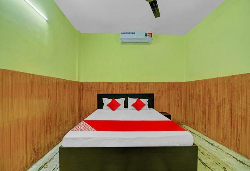 호텔 Oyo Flagship 81214 The Ganga Regency