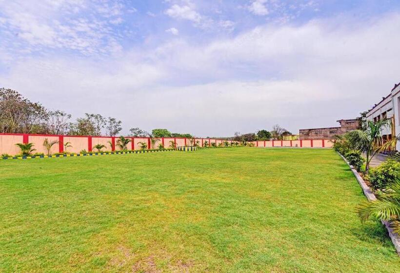 فندق Oyo Flagship 81214 The Ganga Regency